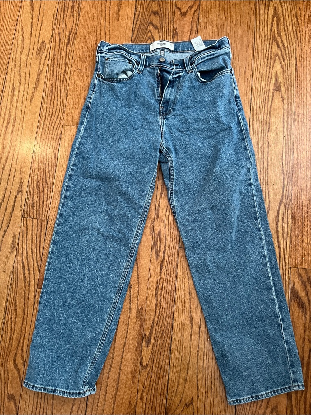 Hollister men’s 31/32 baggy fit jeans